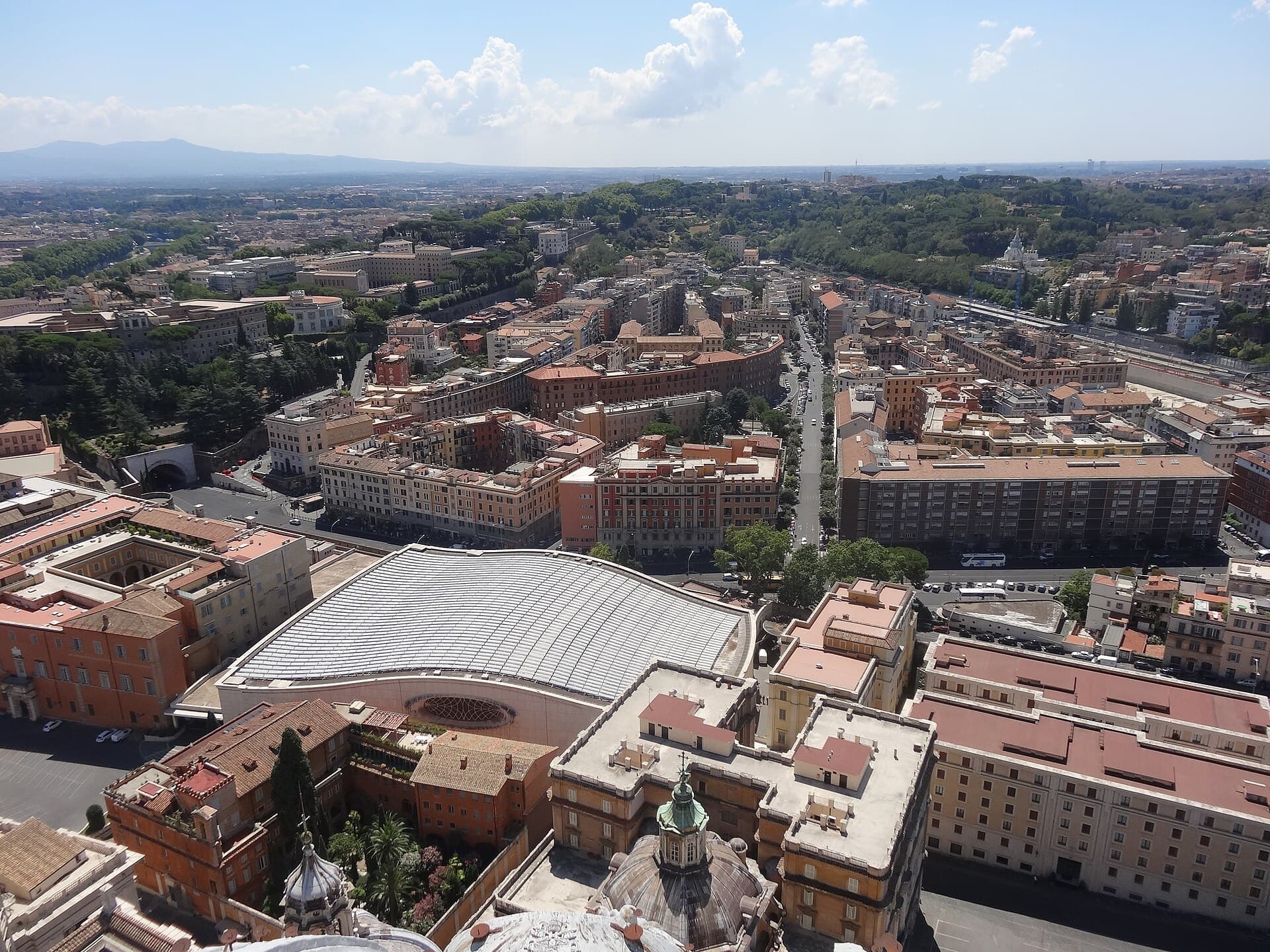 Vista do Vaticano a partir da cúpula da Basílica de São Pedro