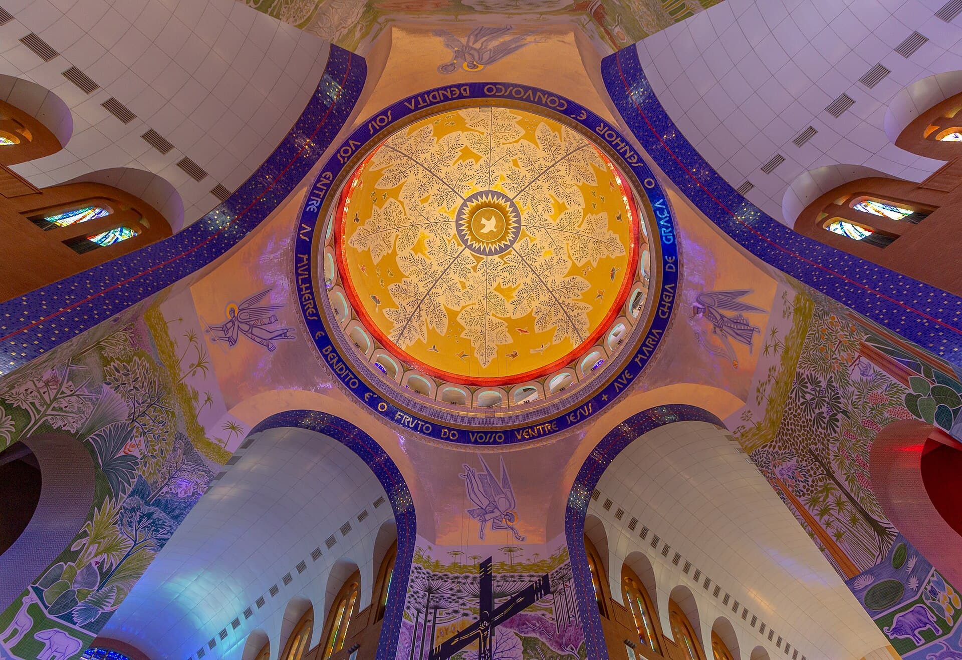 Basílica do Santuário Nacional de Nossa Senhora Aparecida, em Aparecida (SP)